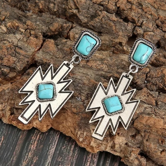 Jewelry - Turquoise Earrings.  Dangle Tribal. Native American Tribal Aztec